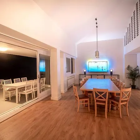 Apartment With Pool - Fantastic View Hondarribia